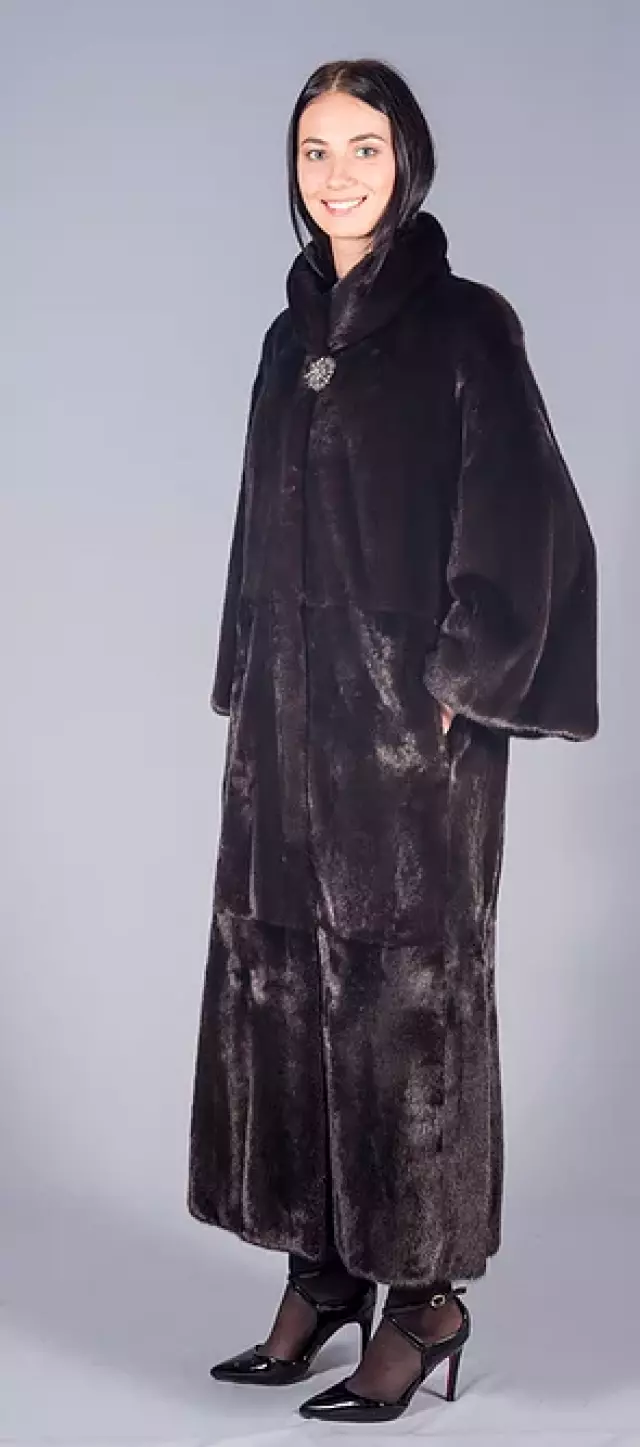 Пальто из норки блэкглама модель «Терезия»