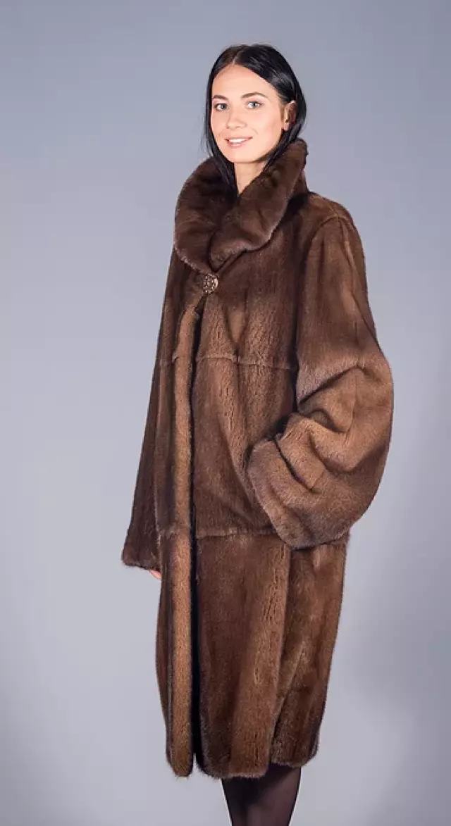 Пальто из норки сканбраун модель «Инга»