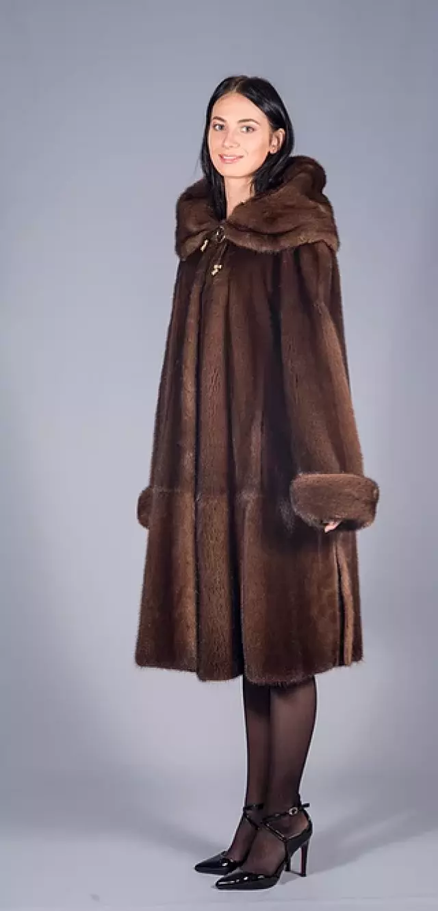 Пальто из норки сканбраун модель «Виола»
