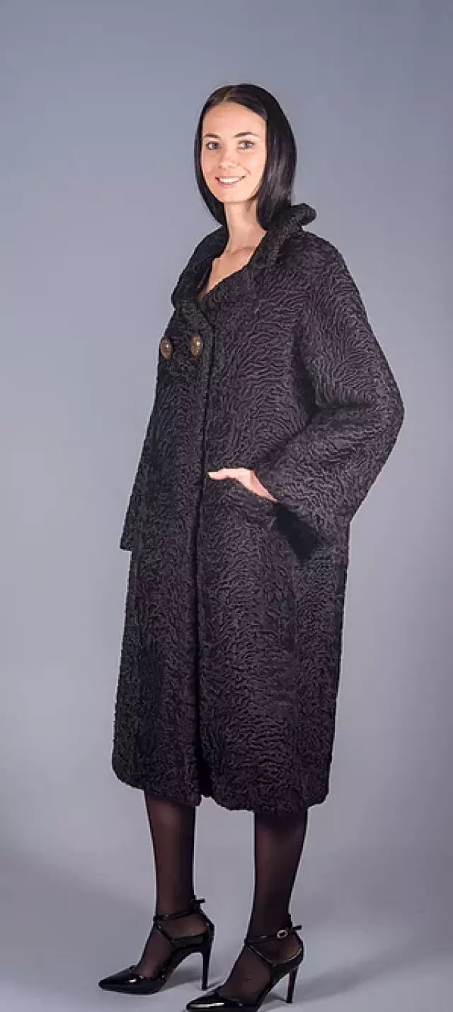 Пальто из каракуля модель «Мишель»