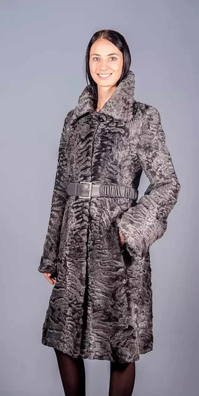 Пальто из каракуля модель «Анастасия»
